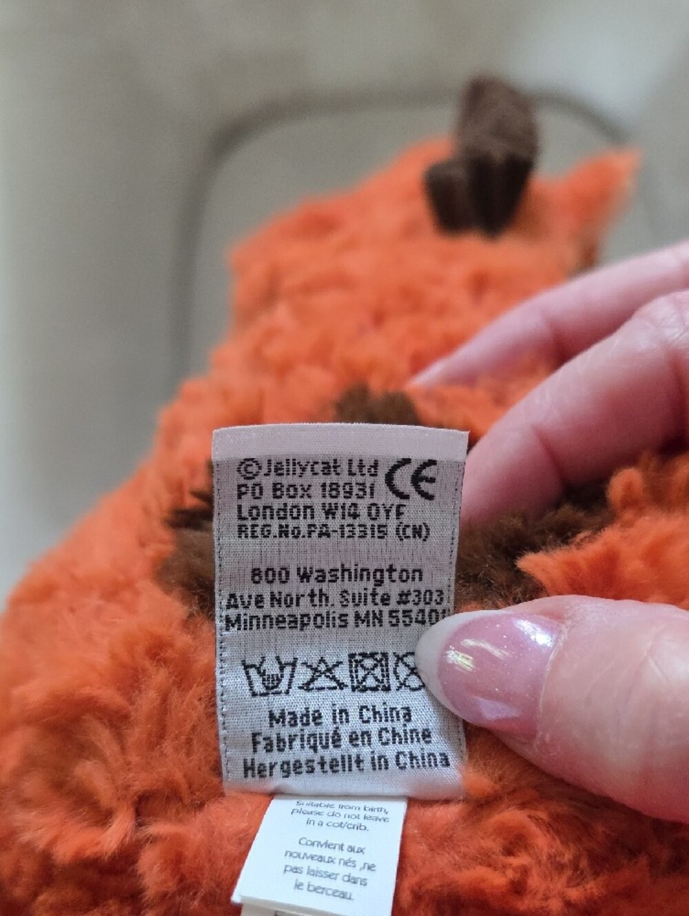 Jellycat Retired Geoffrey Giraffe Gender Neutral Safari Nursery Plush - Picture 6 of 8